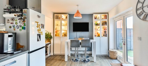 Casa T4 em Stafford, United Kingdom N.º 2369 6