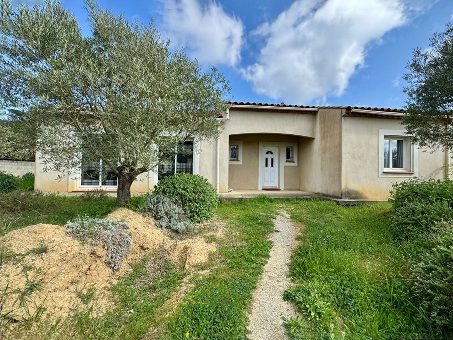 Casa de 3 dormitorios en Carcassonne, France No. 293571
