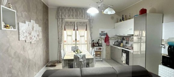 3-Zimmer Wohnung in Pomigliano d'Arco, Italy, Nr. 22676 3