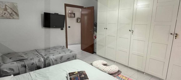 3-Zimmer Wohnung in Pomigliano d'Arco, Italy, Nr. 22676 10