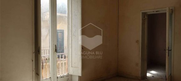 2 bedrooms House in Marsala, Italy No. 50670 4