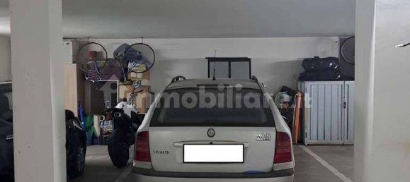 Apartamento de 2 dormitorios en Induno Olona, Italy No. 3201 6