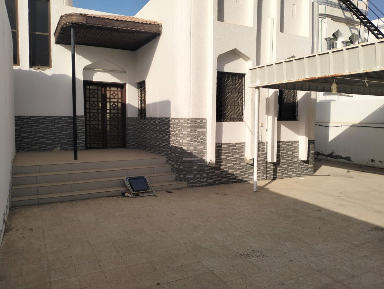 Villa de 4 dormitorios en Muscat, Oman No. 1384