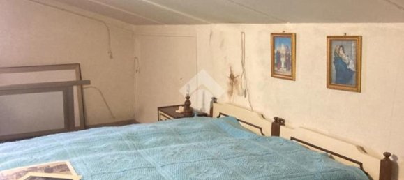 3 rooms House in Varano de' Melegari, Italy No. 104636 8