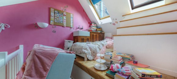 6 bedrooms House in London, United Kingdom No. 11121 11