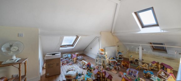 6 bedrooms House in London, United Kingdom No. 11121 13