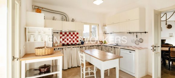 23 rooms House in Ostuni, Italy No. 127274 5