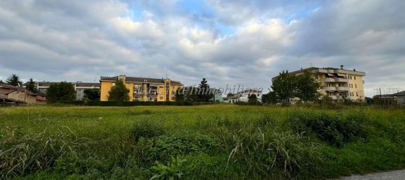 4728m² Land in Novara, Italy No. 101960 3