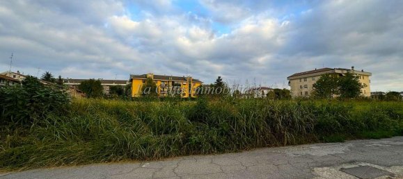 4728m² Land in Novara, Italy No. 101960 4