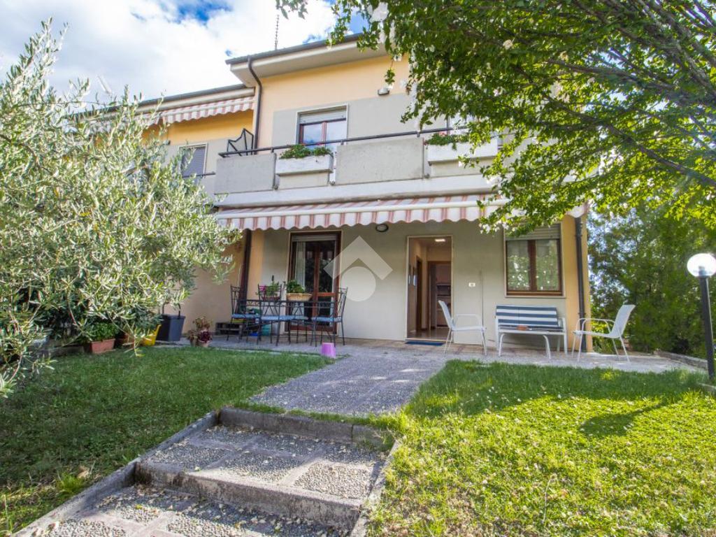 Вилла с 4 спальнями в Риети, Италия № 291917