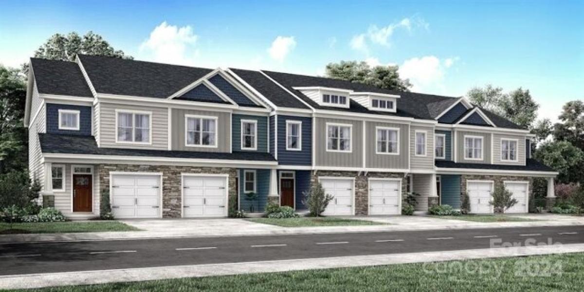 Casa de 3 dormitorios en Concord, USA No. 235596