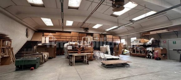 5-Zimmer Lagerhaus in Como, Italy, Nr. 381470 2