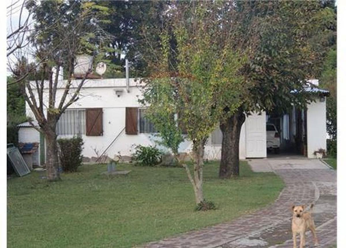 2 bedrooms House in Pilar, Argentina No. 18433