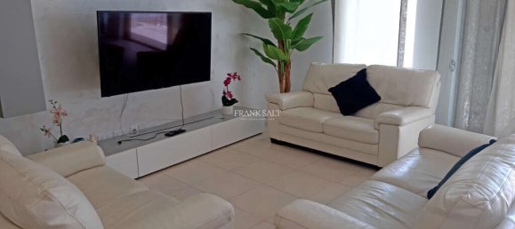 3 bedrooms Apartment in Saint Julian's, Malta No. 10557 5
