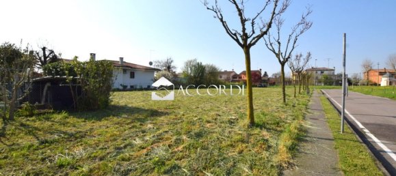 Terrain à Giavera del Montello, Italy 770m² No. 285641 4