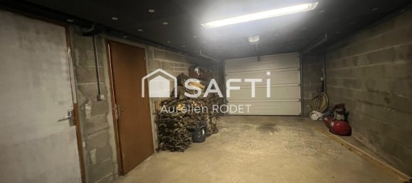 3 bedrooms House in Le Poinconnet, France No. 51793 12