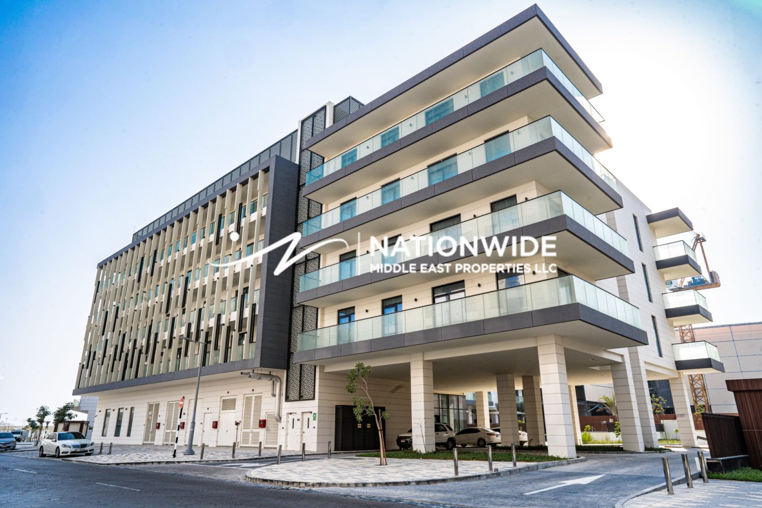 1 bedroom Apartment in Abu Dhabi, UAE No. 114304