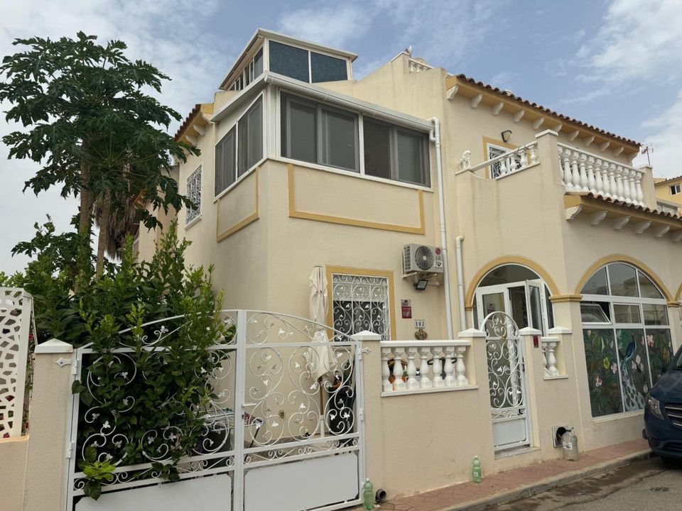 4 bedrooms House in Dehesa De Campoamor, Spain No. 188258