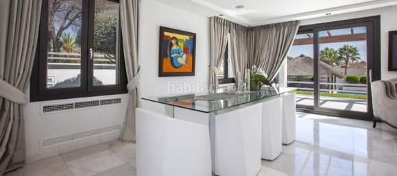5 bedrooms Villa in Marbella, Spain No. 66071 8
