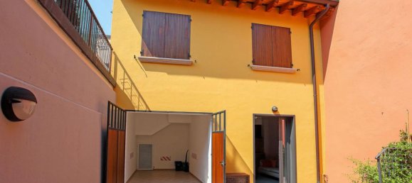 3 rooms House in Valeggio sul Mincio, Italy No. 173929 2