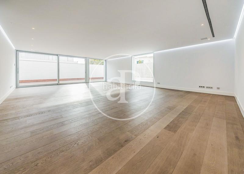 5 غرف نوم منزل في Madrid, Spain رقم 27733