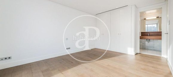 5 غرف نوم منزل في Madrid, Spain رقم 27733 27