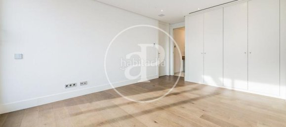 5 غرف نوم منزل في Madrid, Spain رقم 27733 25