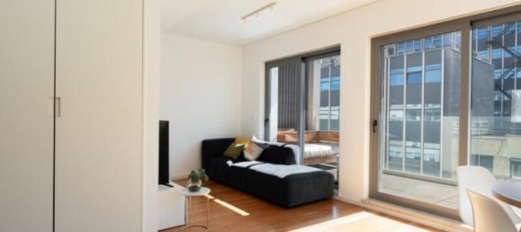 2 Schlafzimmer Wohnung in Lisbon, Portugal, Nr. 198748 4