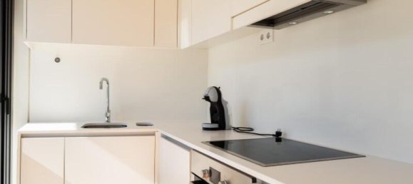 2 Schlafzimmer Wohnung in Lisbon, Portugal, Nr. 198748 9