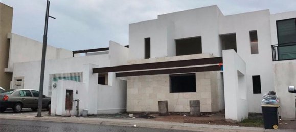 3 Schlafzimmer Haus in Queretaro, Mexico, Nr. 161006 2