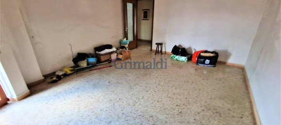 3 Schlafzimmer Wohnung in Vigevano, Italy, Nr. 335072 26