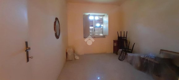 3-salle Villa à Vico nel Lazio, Italy No. 16421 12