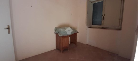 3-salle Villa à Vico nel Lazio, Italy No. 16421 17