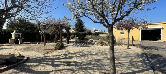 4 bedrooms House in Valence, France No. 339105 14