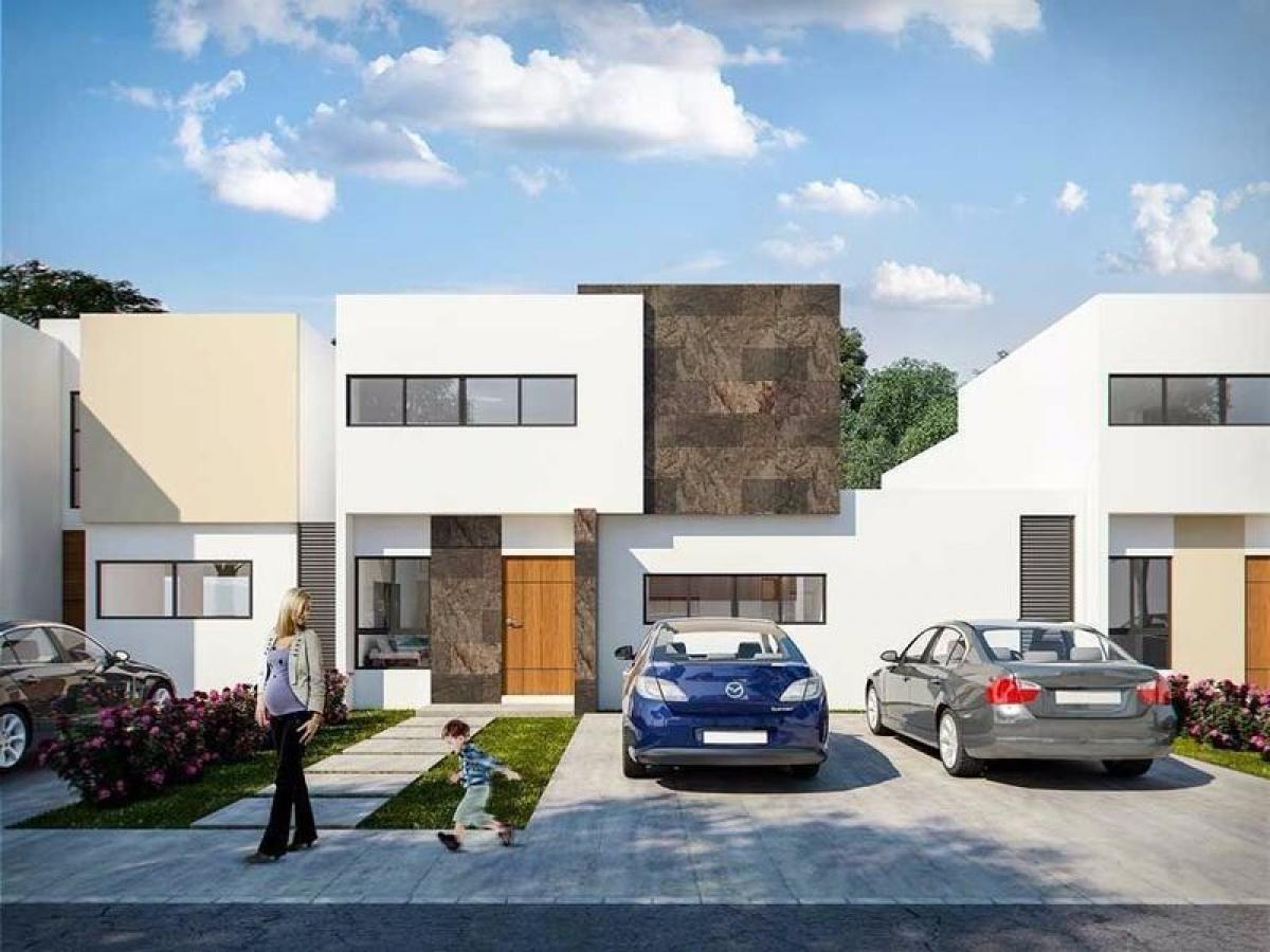 3 bedrooms House in Merida, Mexico No. 78118