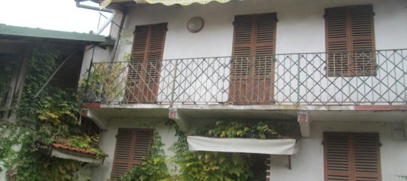 Casa de 15 divisões em Gassino Torinese, Italy N.º 136170 2