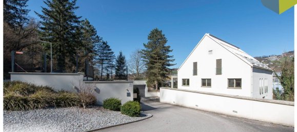 4 rooms Apartment in Linz, Austria No. 213614 2