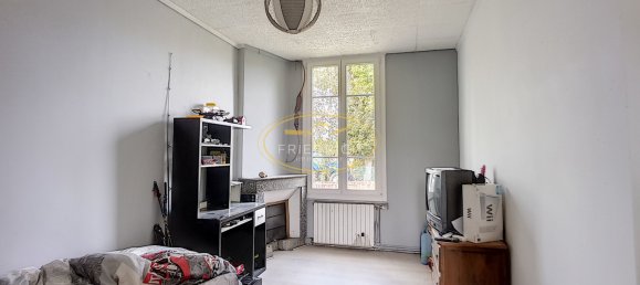 4 chambres Maison à Gondrecourt-le-Château, France No. 96923 8