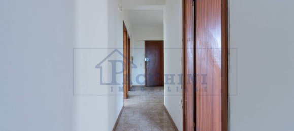 3 bedrooms Apartment in Pisa, Italy No. 352491 6
