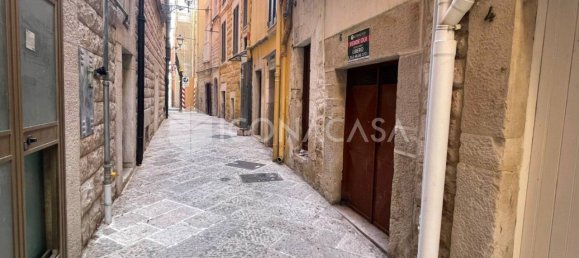 Квартира с 2 комнатами в Корато, Италия № 29412 3