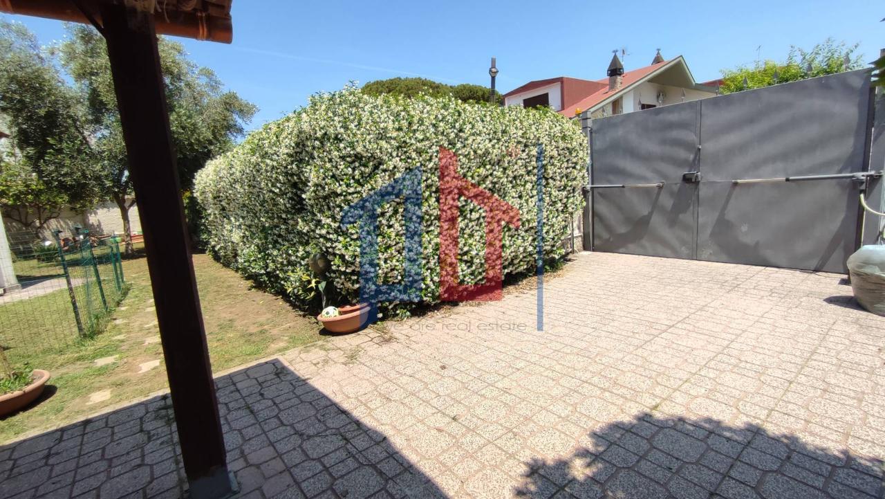 5غرفة شقة في Ardea, Italy رقم 128639