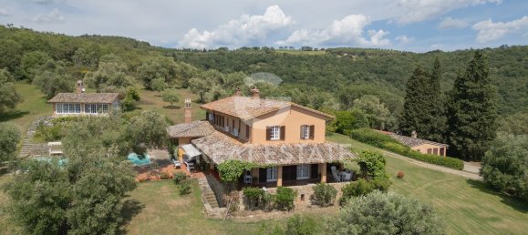 4 bedrooms House in Magione, Italy No. 288066 5