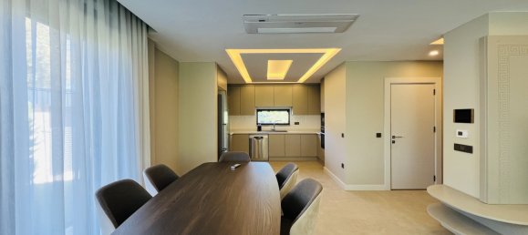 Villa de 3+1 en Kemer, Turkey No. 21641 3