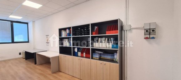 Склад с 5 комнатами в Риезе Пио X, Италия № 75716 32