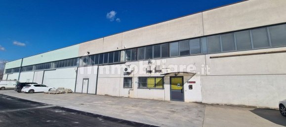 Склад с 5 комнатами в Риезе Пио X, Италия № 75716 5