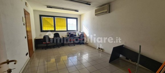 Склад с 5 комнатами в Риезе Пио X, Италия № 75716 17