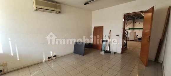 Склад с 5 комнатами в Риезе Пио X, Италия № 75716 15