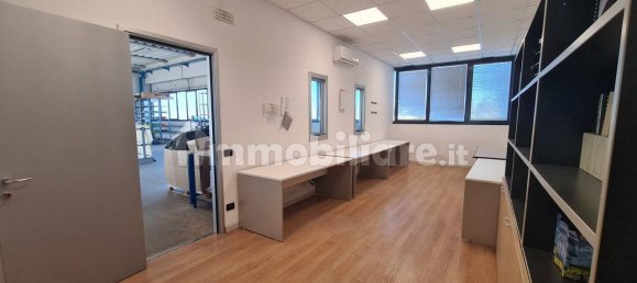 Склад с 5 комнатами в Риезе Пио X, Италия № 75716 30