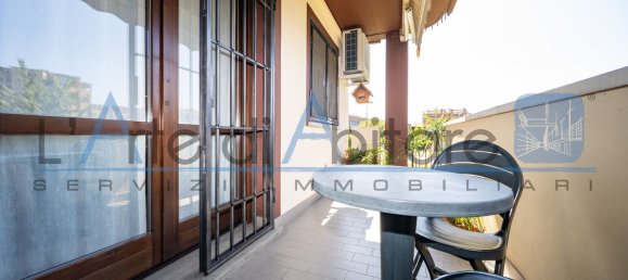 3 rooms Apartment in San Lazzaro di Savena, Italy No. 269765 32