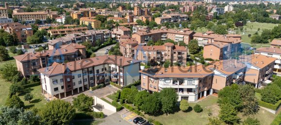 3 rooms Apartment in San Lazzaro di Savena, Italy No. 269765 37